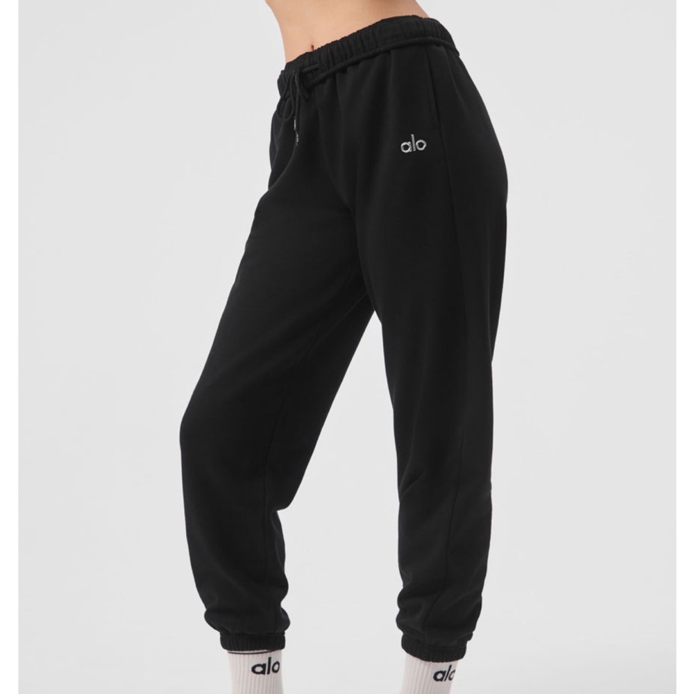 Alo Yoga Accolade Sweatpants